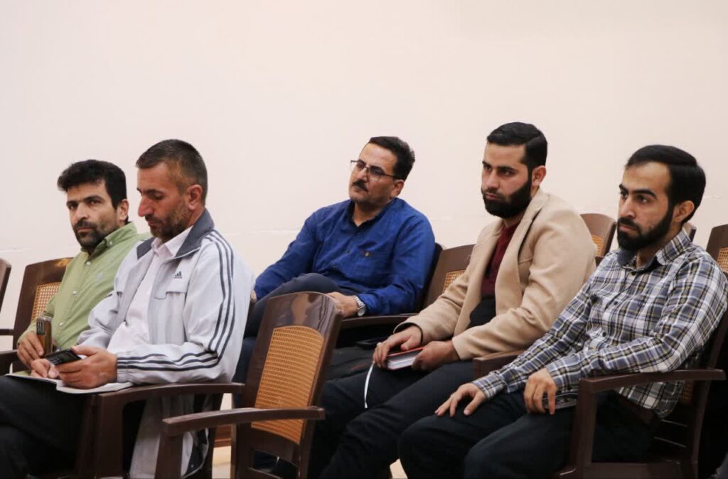 دوره مقدماتی آموزشی سلامت در مسیر ظهور با رویکرد پرورش راهبران سلامت